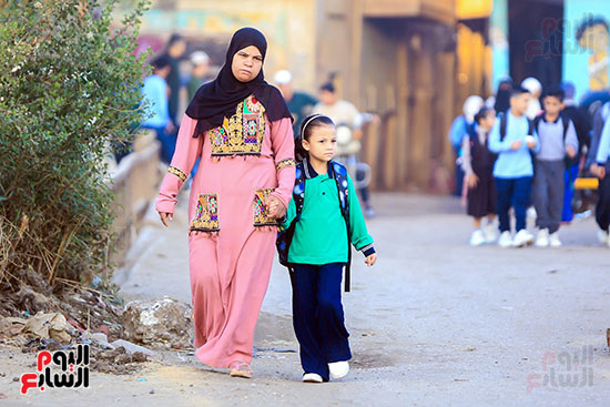 بدء الدراسة بالجيزة (2)