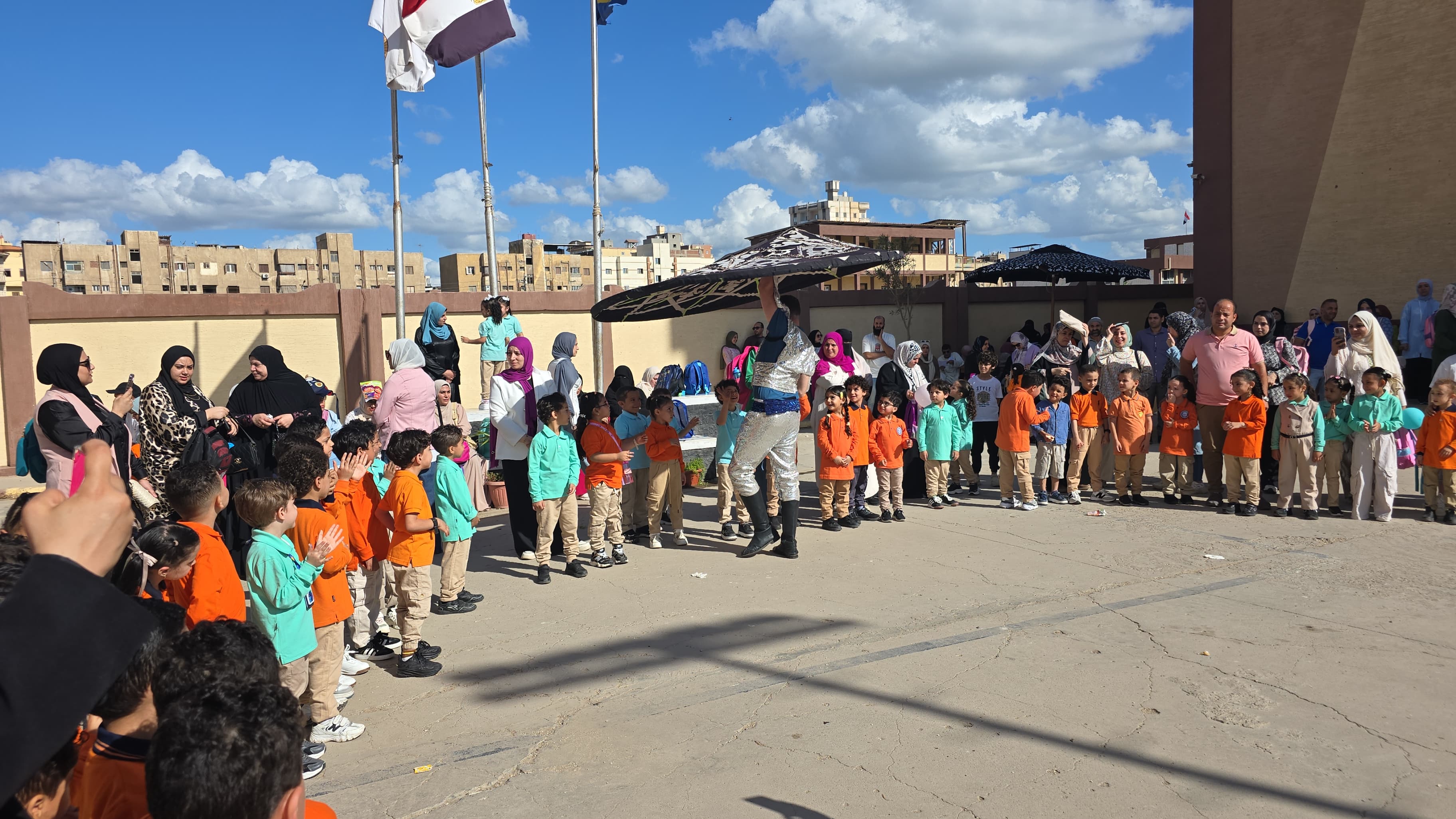 عروض تنورة بمدارس دمياط احتفالا بالعام الدراسي الجديد 