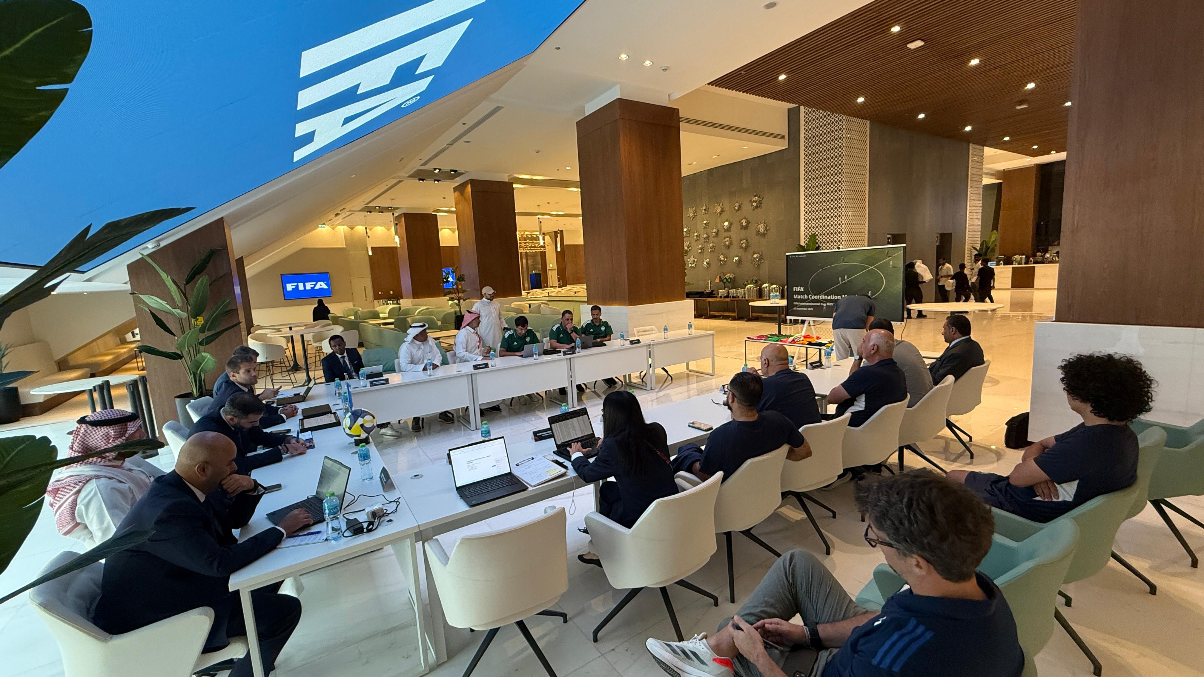 بيراميدز واهلي جدة الاجتماع الفني