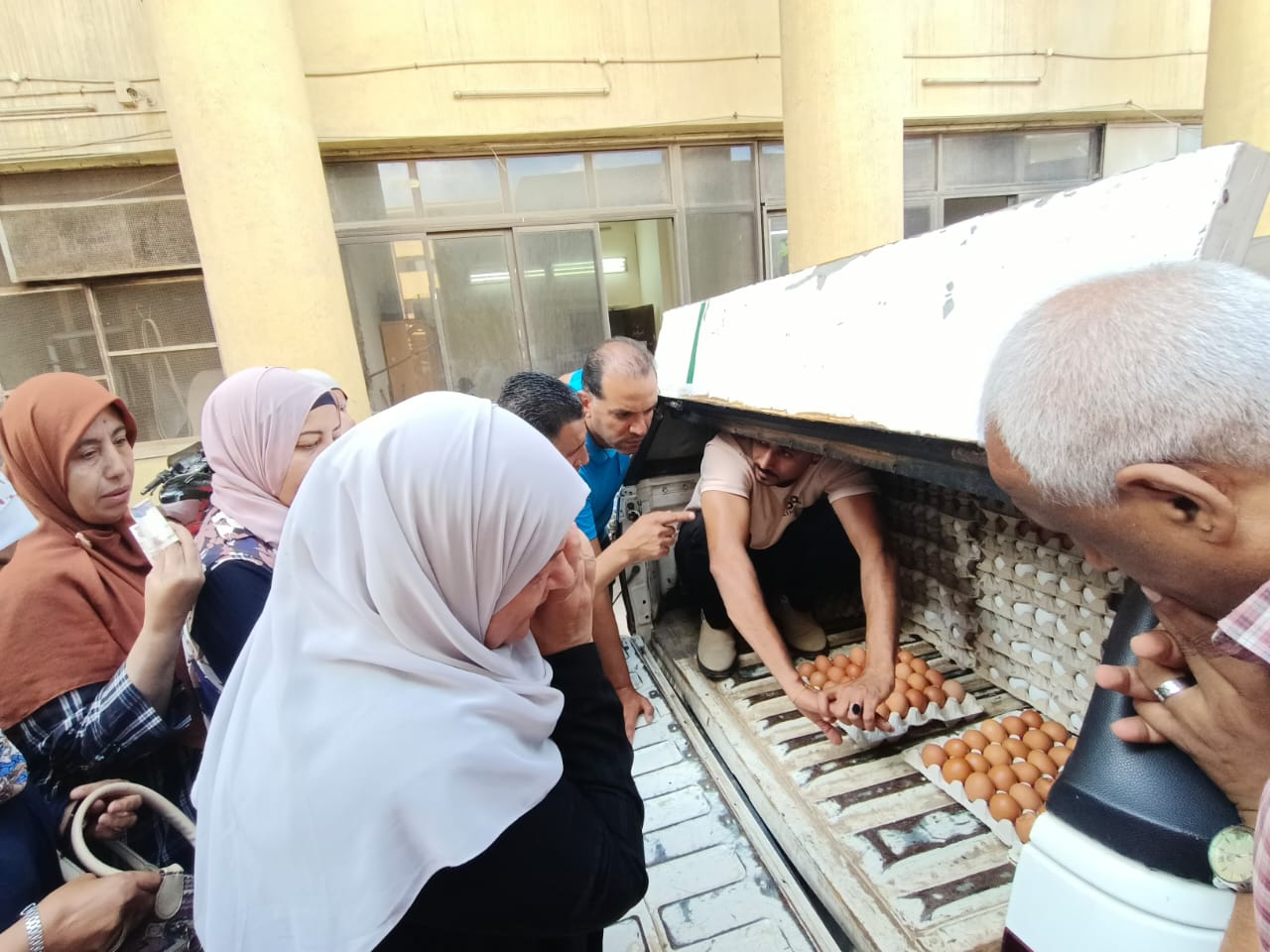 منافذ البيع
