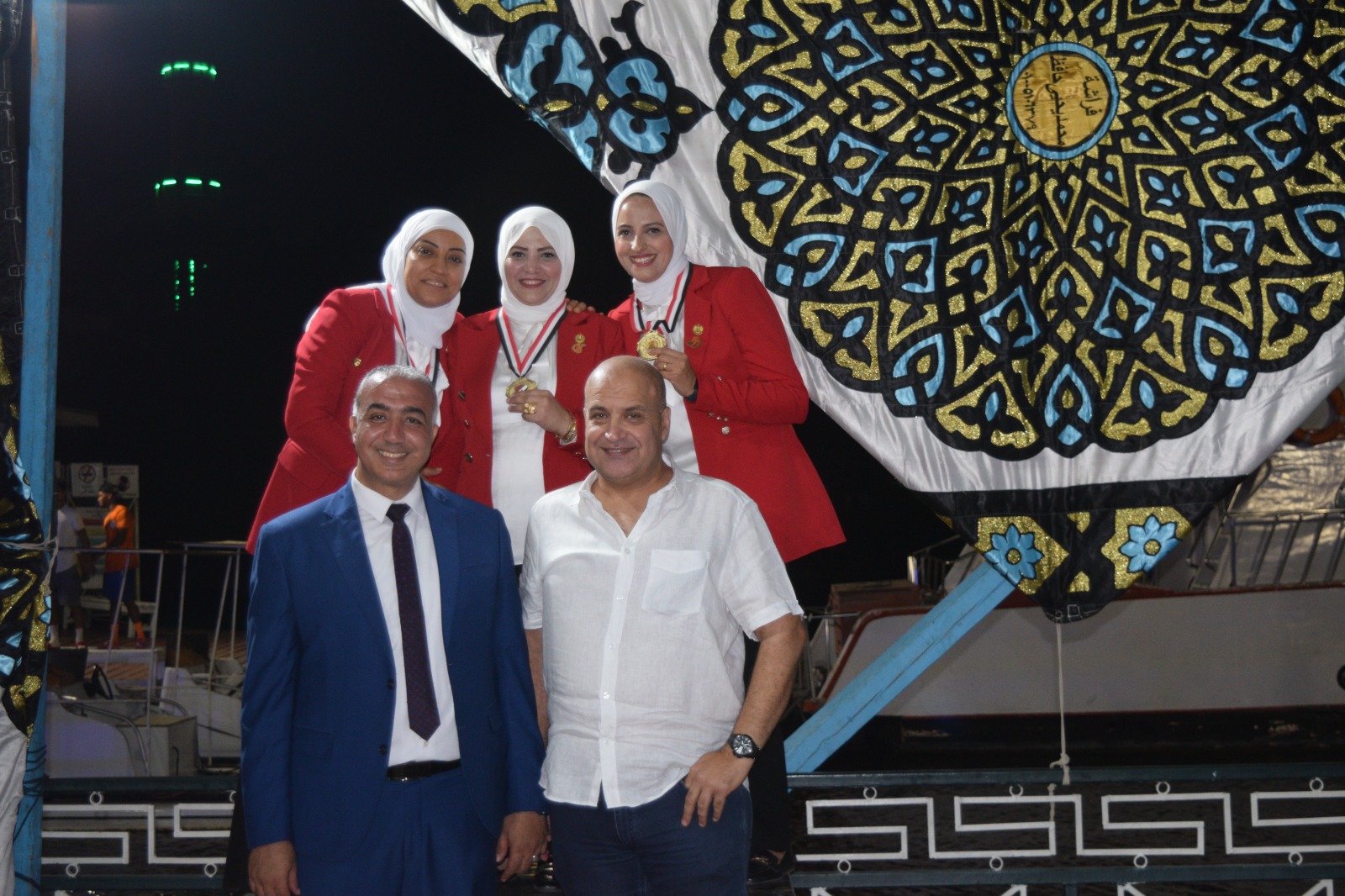 فريق التجديف للسيدات