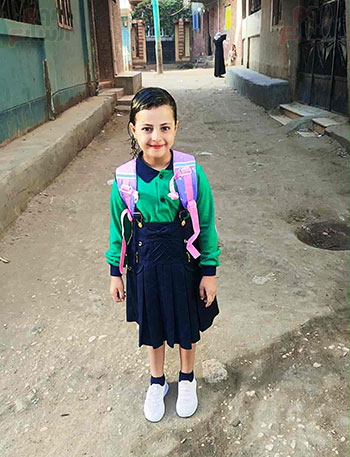مشاهد الفرحة فى أول يوم دراسى (2)