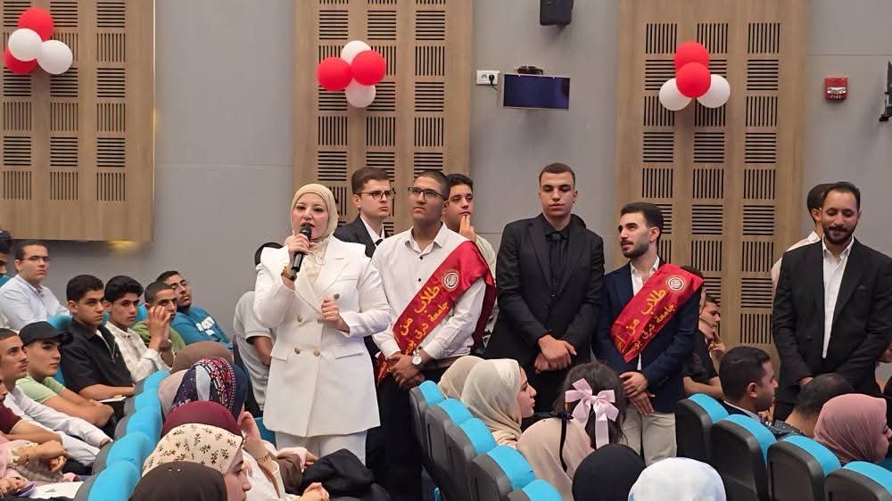 طلاب من اجل مصر خلال الاستقبال
