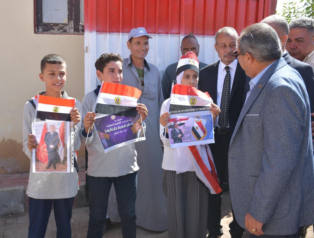 جولة المحافظ