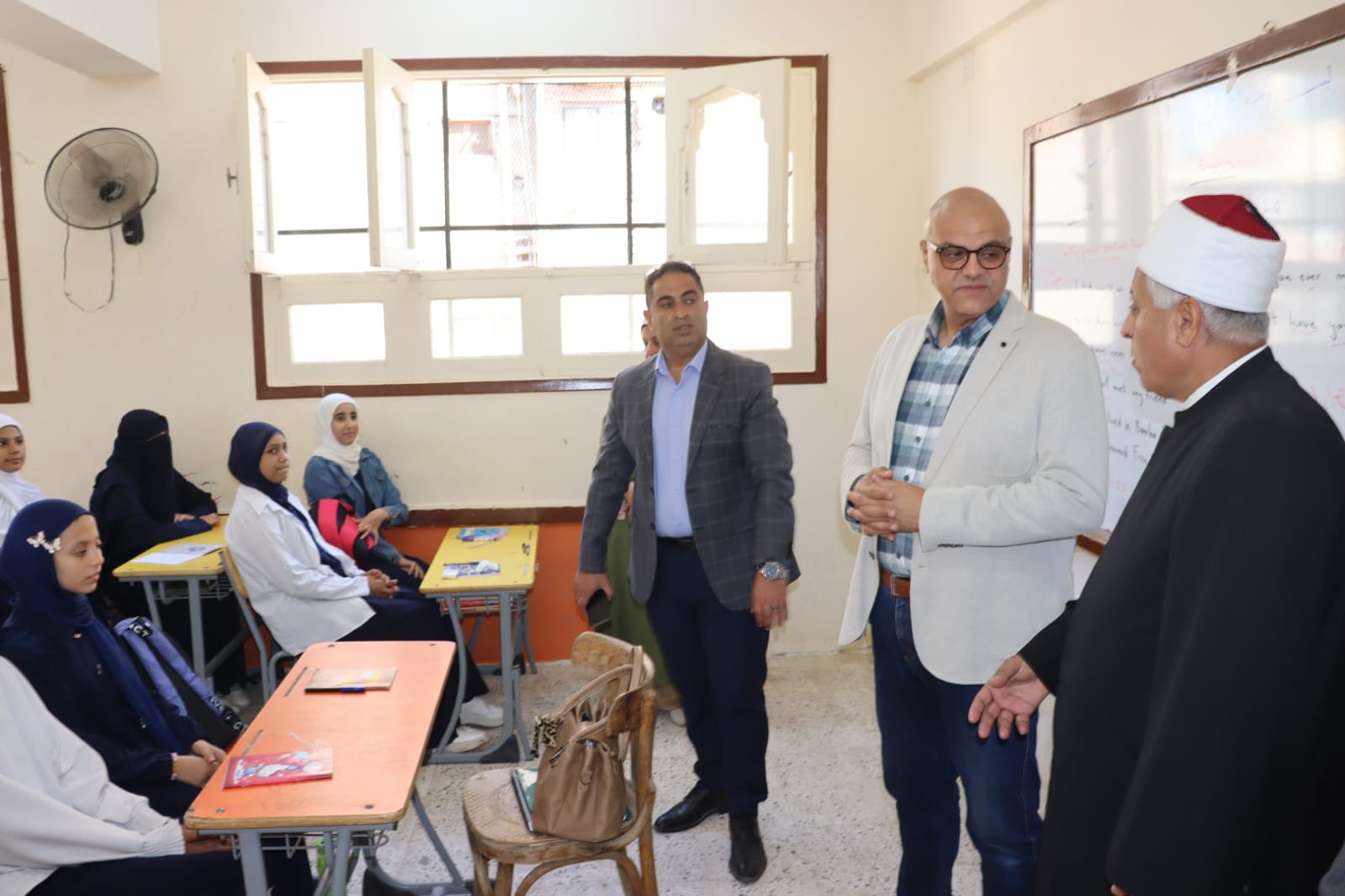 تفقد المعاهد الازهرية بالقليوبية