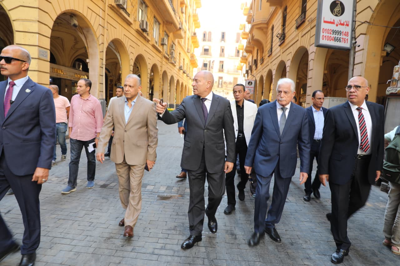 تجول محافظ القاهرة مع مستشار رئيس الجمهورية تجول محافظ القاهرة مع مستشار رئيس الجمهورية