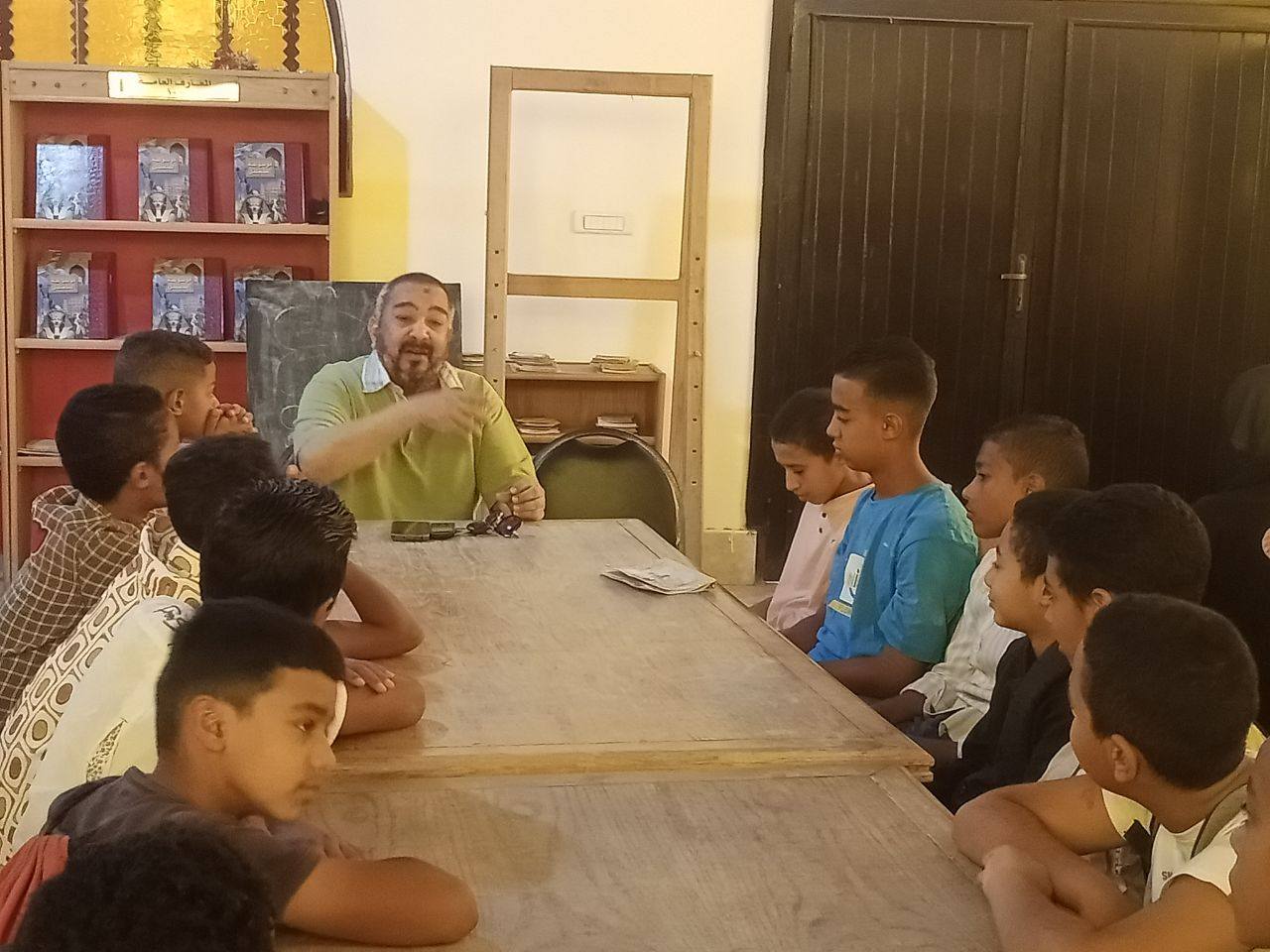 محاضرات ثقافية حول أسس بناء الثقة للأطفال والمراهقين بالأقصر