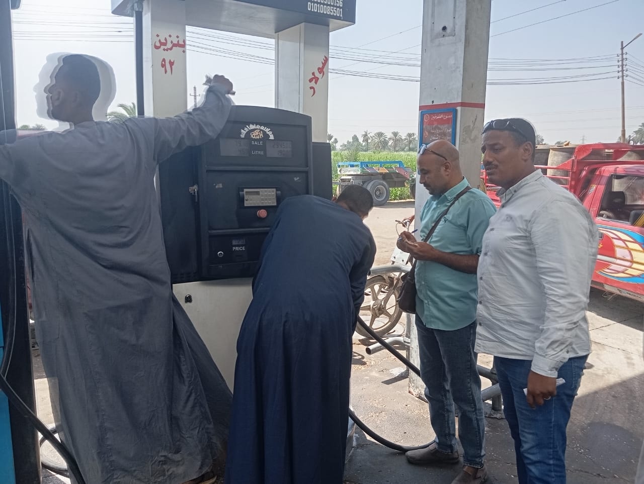 جانب من الحملات التموينية حول الأقصر