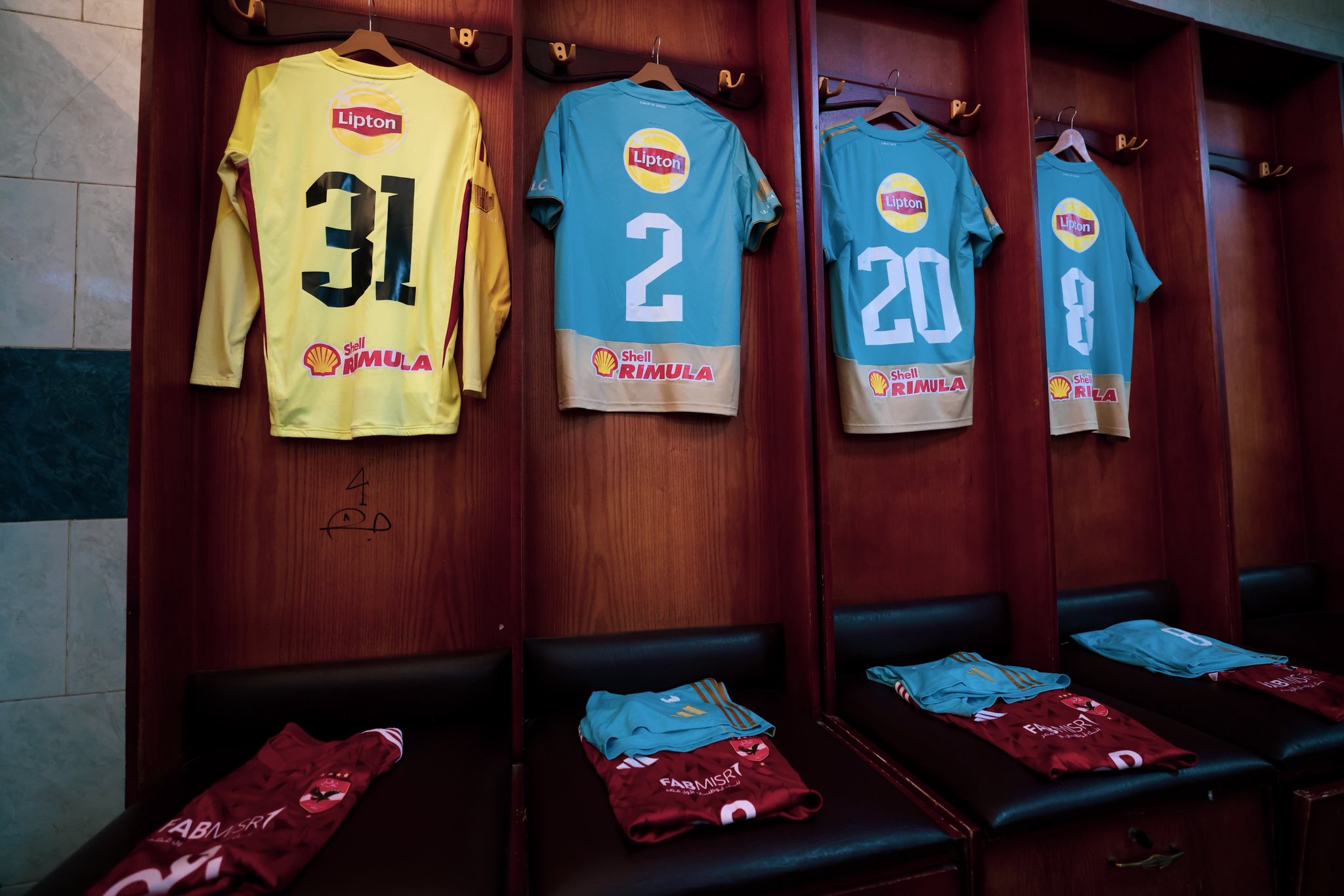 غرفة ملابس الأهلي قبل مباراة الحدود