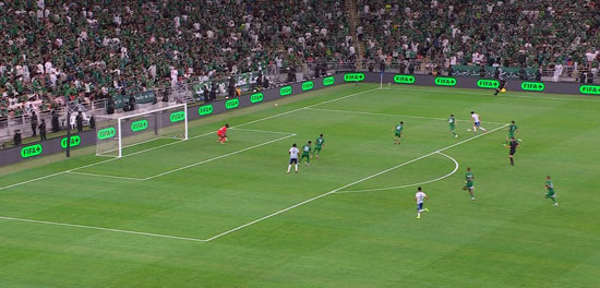 بيراميدز والأهلى السعودى