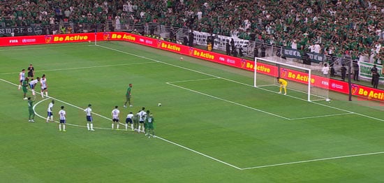 إيفان توني يسجل التعادل لـلأهلي السعودى