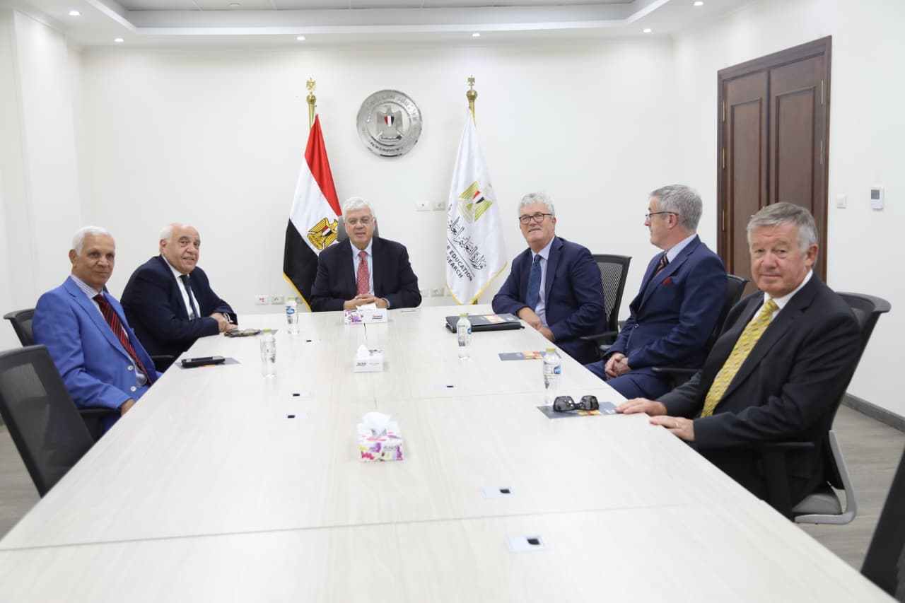 جامعه المستقبل (2)