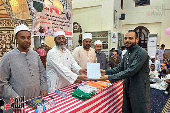 لحظات التكريم لحظات التكريم