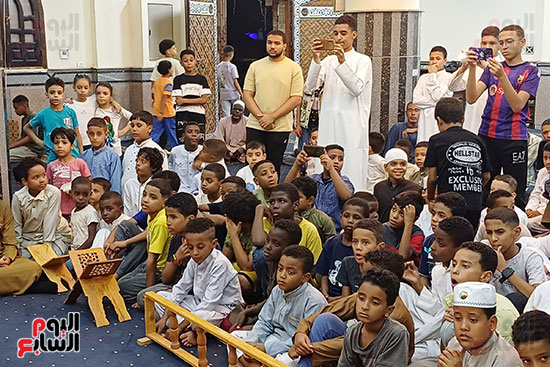 الأطفال الحضور الأطفال الحضور