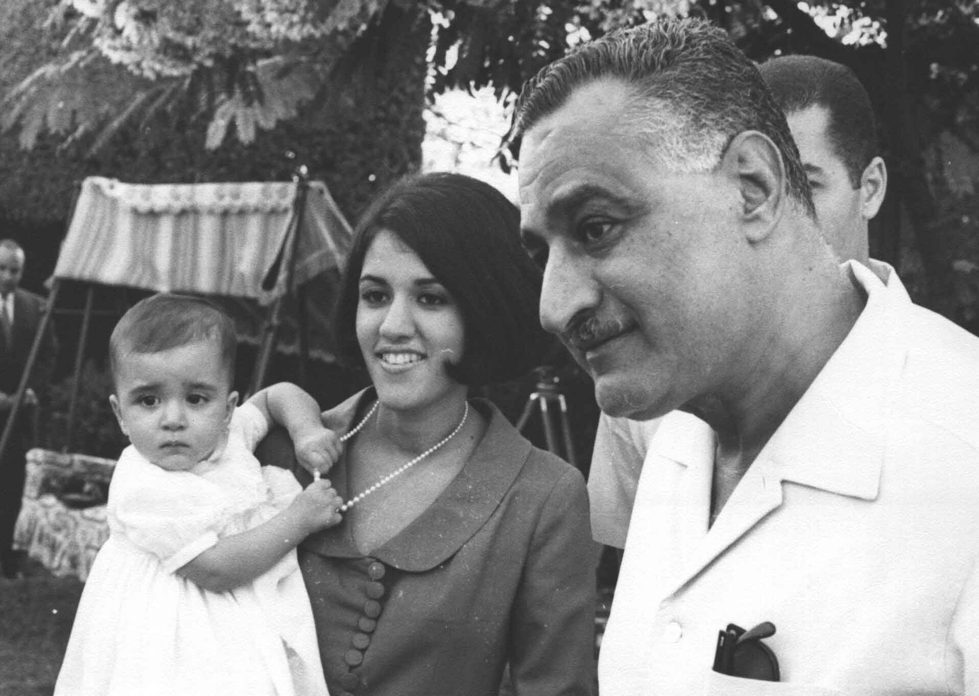 الرئيس الراحل وأسرته الرئيس الراحل وأسرته