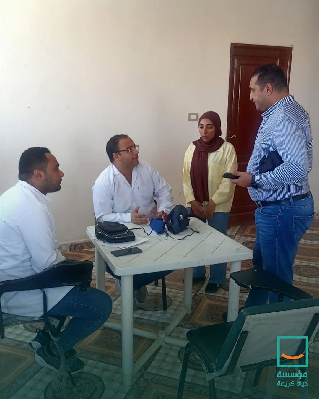 حياة كريمة تنظم قافلة طبية شاملة بالتعاون مع جامعه السويس  (2)