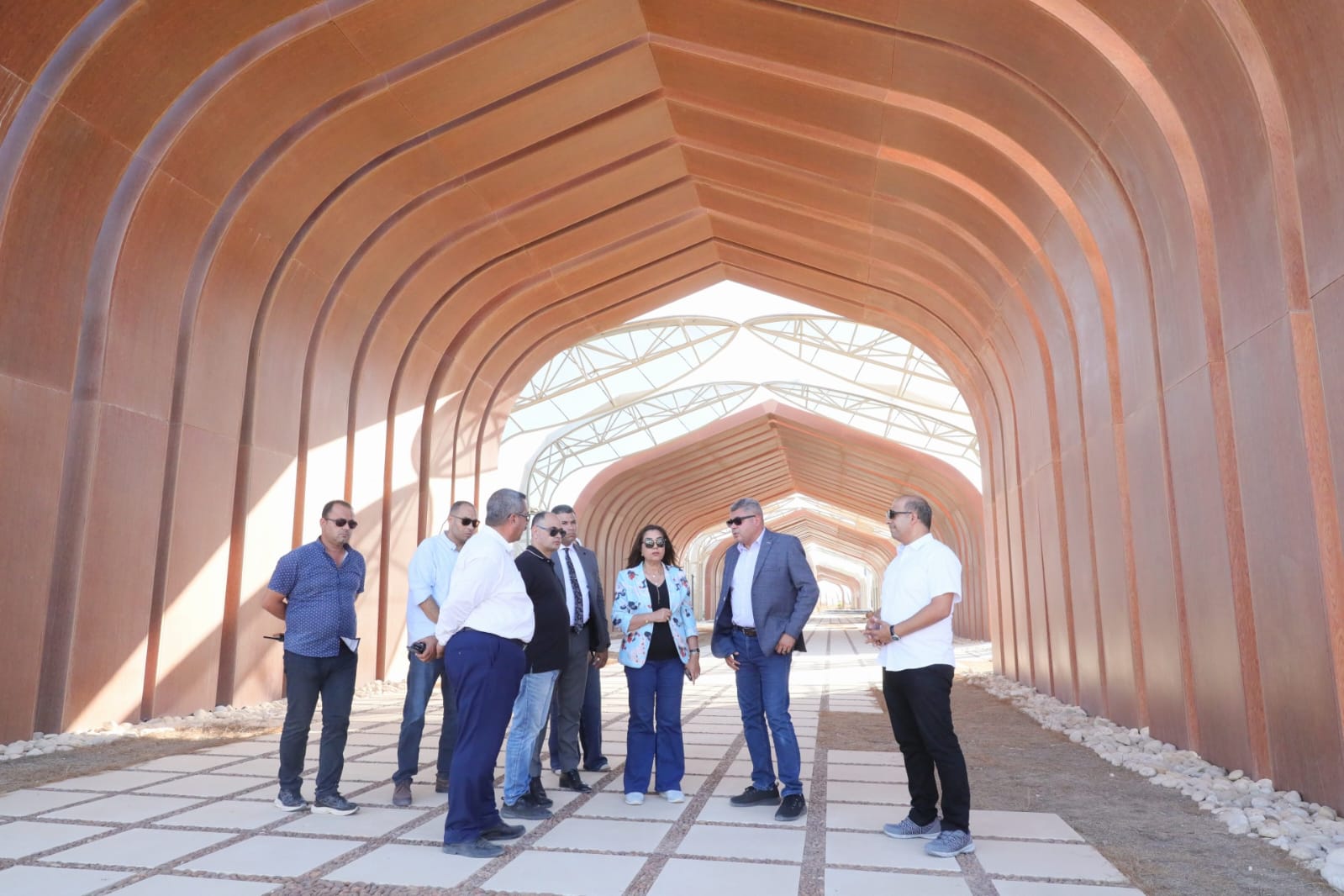 وزيرة التنمية المحلية تتفقد حديقة السلام (2)