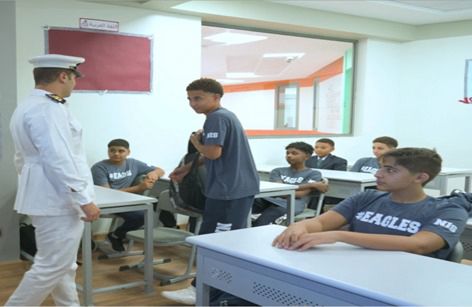 وزارة الداخلية تصطحب أبناء الشهداء إلى المدارس (13)