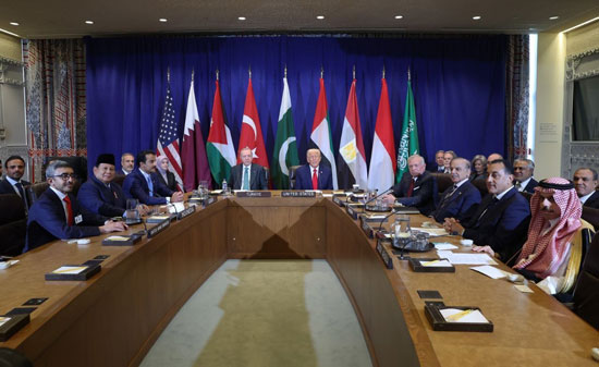 اجتماع بترامب وعدد من قادة الدول العربية والإسلامية