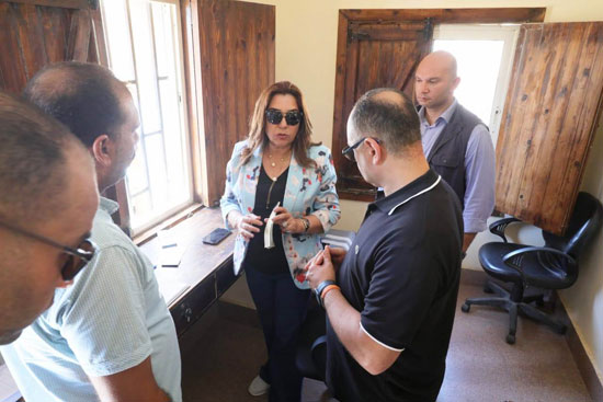 الدكتورة منال عوض على سرعة تشغيل مركز التدريب