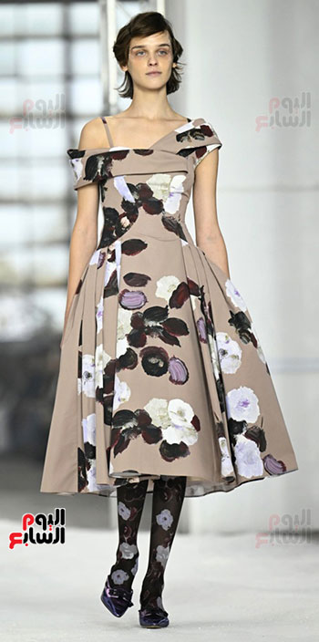 تصميمات عصرية من الملابس الفاخرة