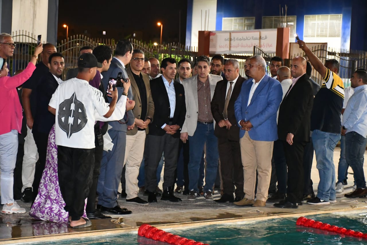 افتتاح حمام سباحة الشيخ زايد (3)