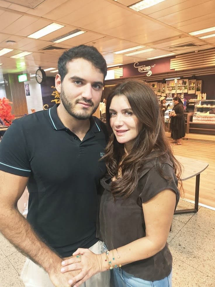 غادة عادل وابنها عبد الله