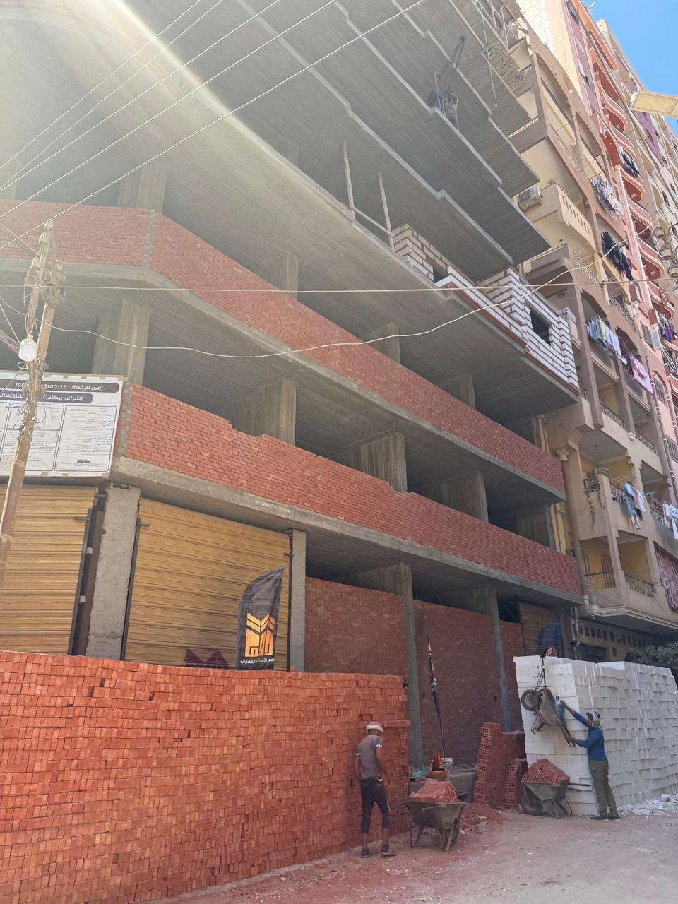 أحد العقارات المخالفة بالمحلة