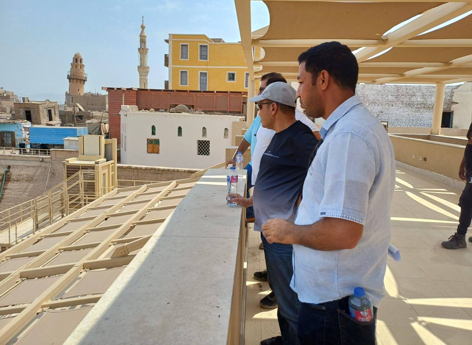 لجنة استلام مشروع تطوير معبد إسنا