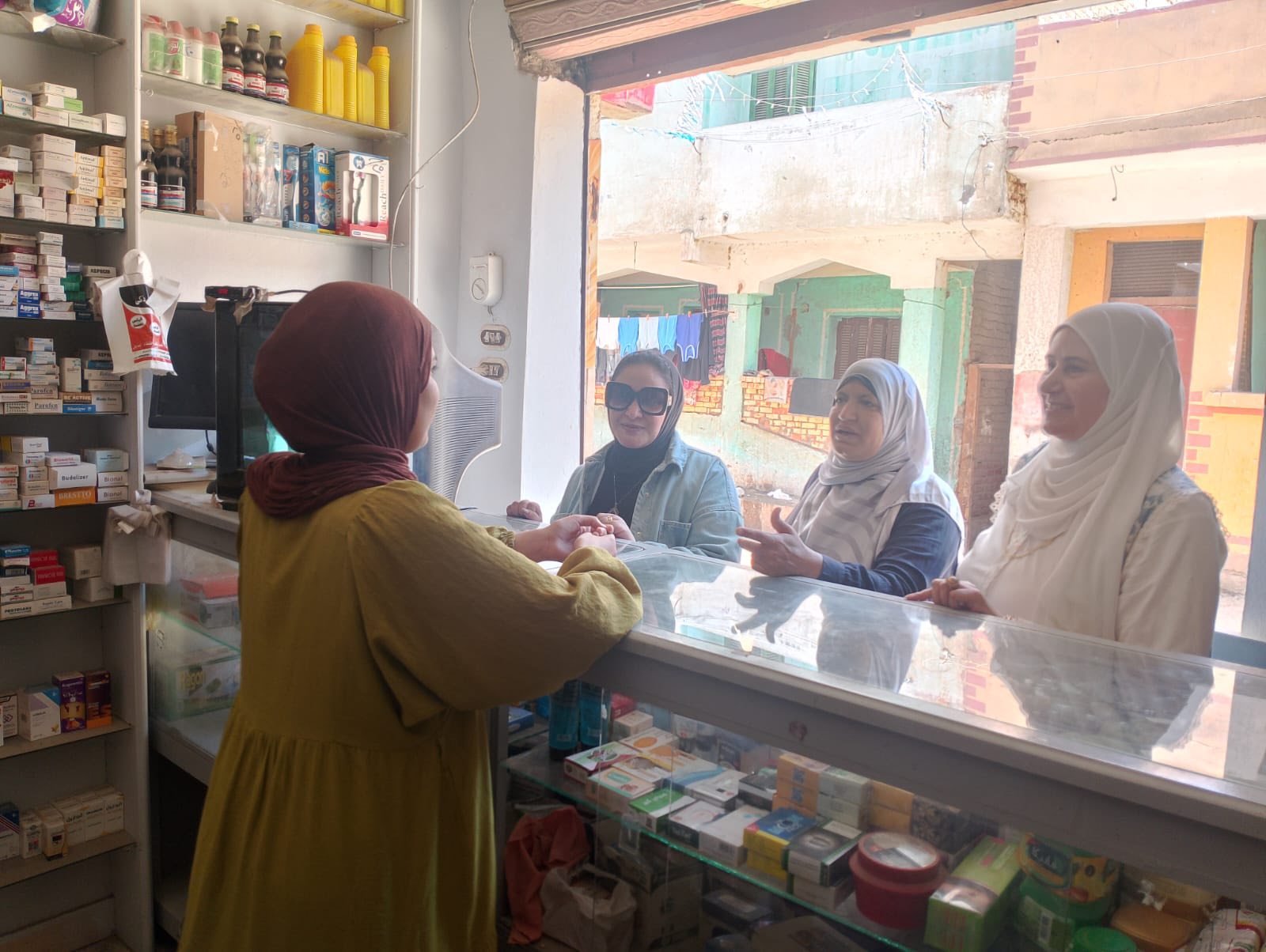 جانب من حملات طرق الأبواب