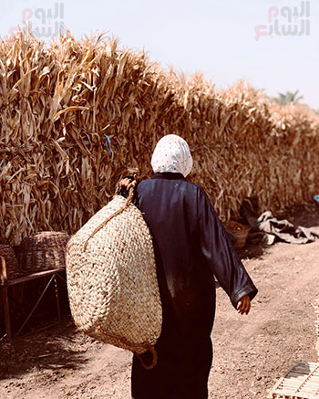 رحمة أثناء عملها