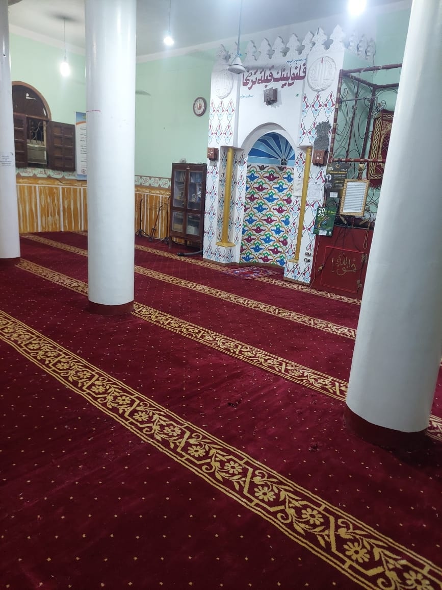 أعمال فرش زاوية المصطفى بالقرنة بإدارة أوقاف القرنة