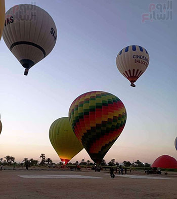 سحر-خروج-رحلات-البالون-الطائر-بالبر-الغربى سحر-خروج-رحلات-البالون-الطائر-بالبر-الغربى