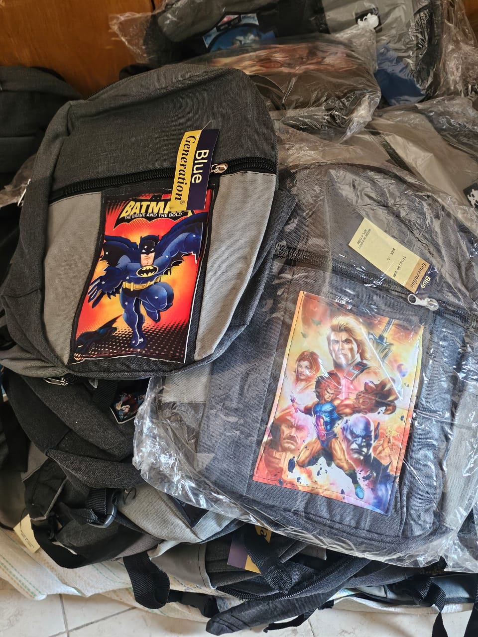 شنط مدرسية شنط مدرسية