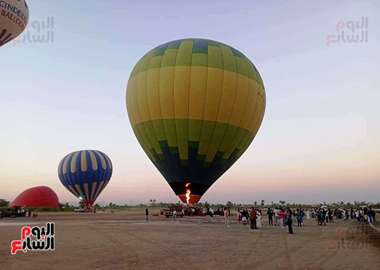 عودة-تحليق-رحلات-البالون-الطائر-بعد-إلغاؤها-أمس-بالأقصر عودة-تحليق-رحلات-البالون-الطائر-بعد-إلغاؤها-أمس-بالأقصر