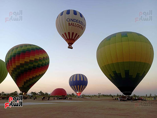 إقلاع-رحلات-البالون-الطائر-فى-سماء-غرب-الأقصر إقلاع-رحلات-البالون-الطائر-فى-سماء-غرب-الأقصر