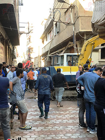 جانب-من-أعمال-الإنقاذ