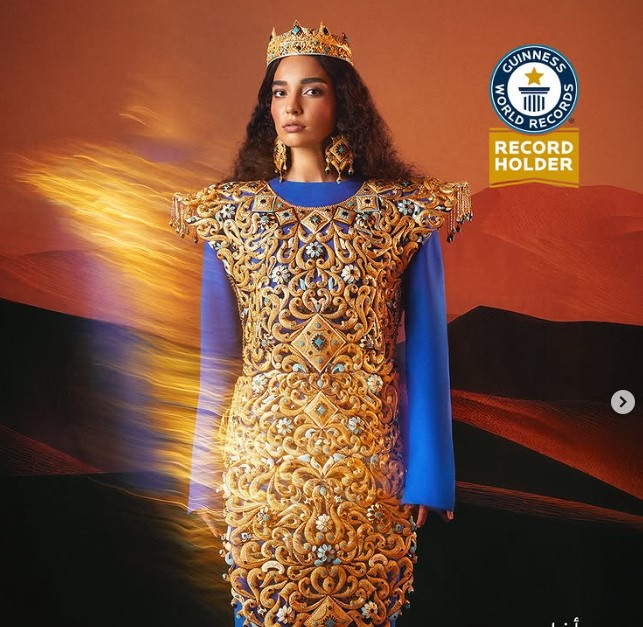 أغلى فستان ذهبى فى العالم أغلى فستان ذهبى فى العالم