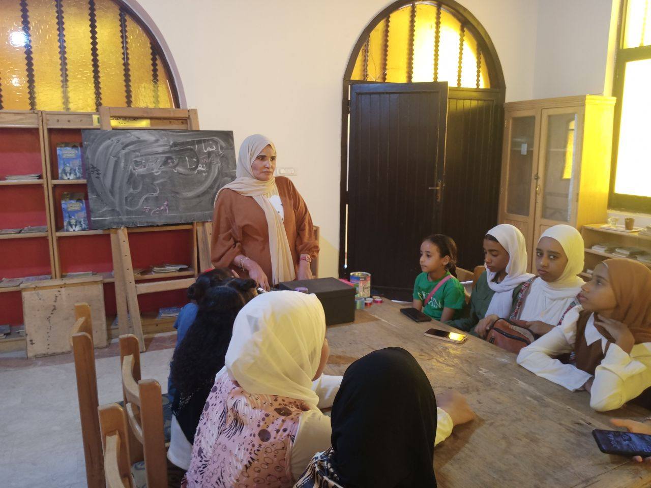 ثقافة الأقصر تناقش دور المدرسة في تنمية المهارات الإجتماعية ثقافة الأقصر تناقش دور المدرسة في تنمية المهارات الإجتماعية