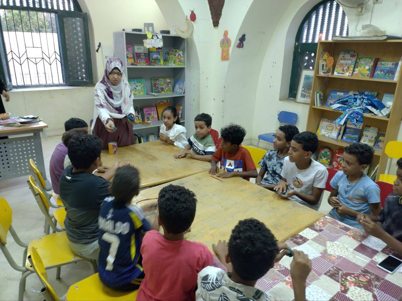 مناقشة دور المدرسة في تنمية المهارات الإجتماعية في العصر الرقمي مناقشة دور المدرسة في تنمية المهارات الإجتماعية في العصر الرقمي