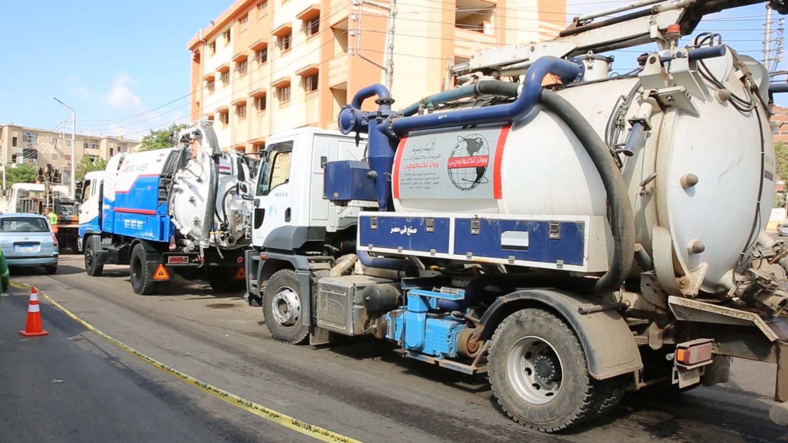 اصطفاف سيارات شركة مياه الشرب اصطفاف سيارات شركة مياه الشرب