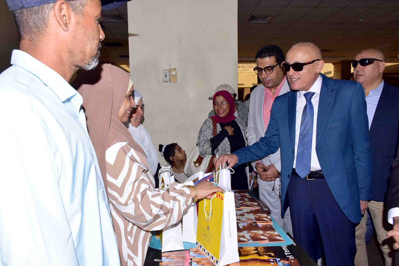 محافظ الأقصر خلال الاحتفالية محافظ الأقصر خلال الاحتفالية