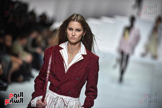 ملابس الربيع داخل أسبوع الموضة