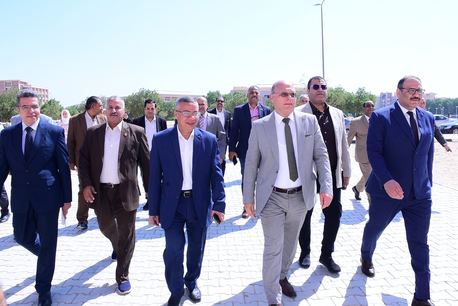 جولة بالجامعة الاهلية 