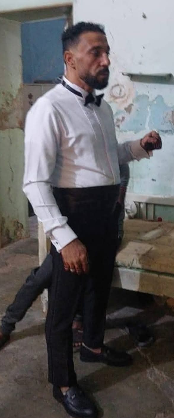 عقد قران العريس الشاب