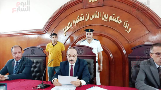 جنايات دمنهور تقضى بإعدام توربينى كفر الدوار (1)