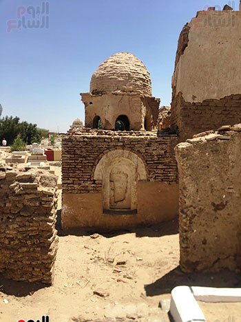 القبب-الفاطمية- القبب-الفاطمية-