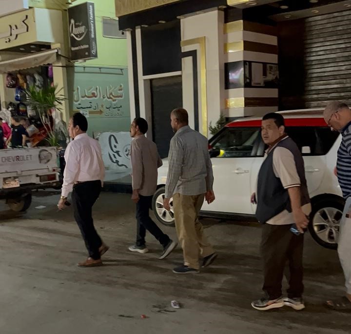 المرور علي المحلات