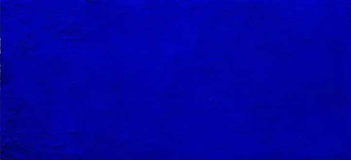 لوحة للفنان إيف كلاين