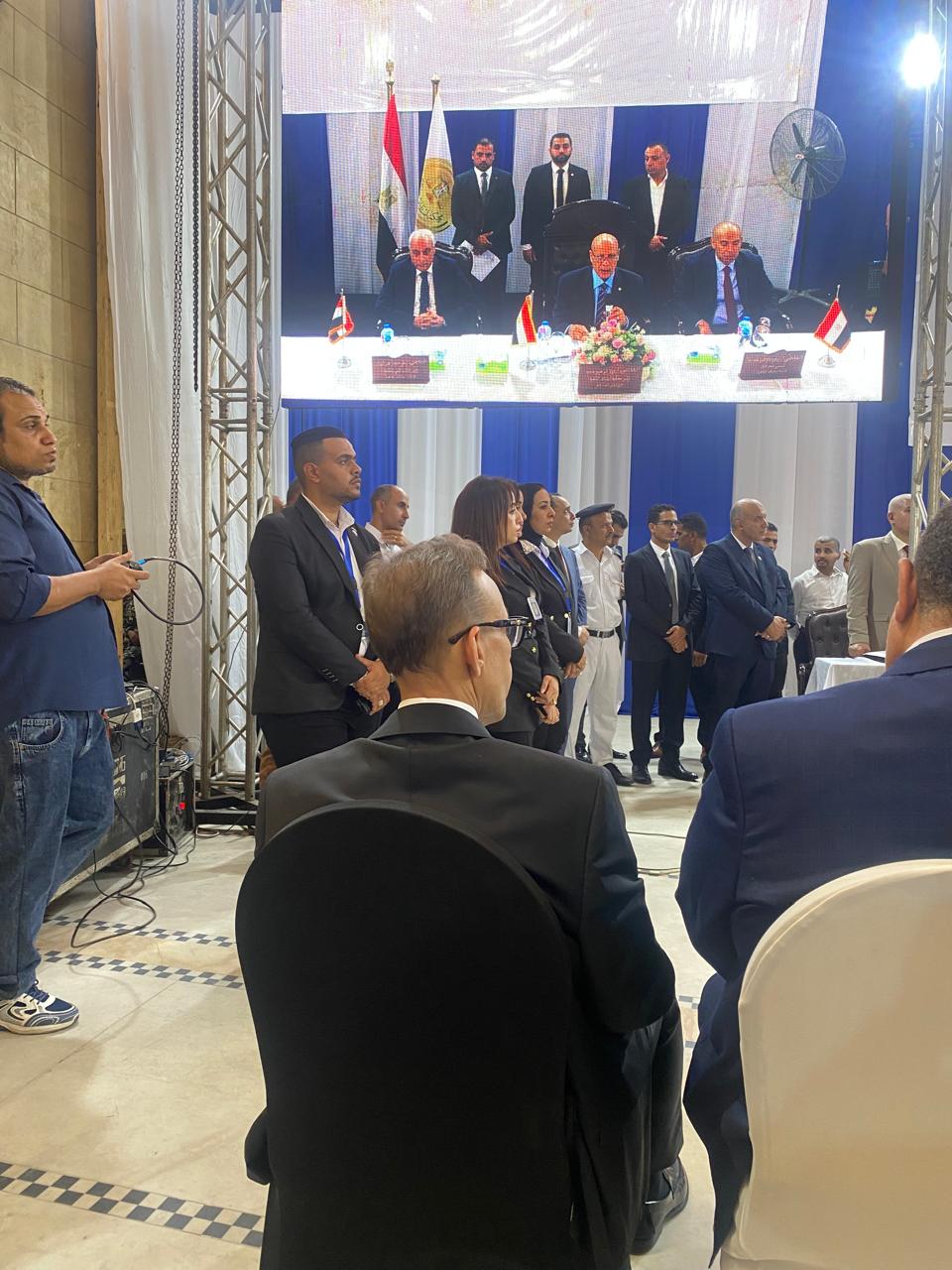 d52962eb-e851-436b-a4ac-e108b0dc808d